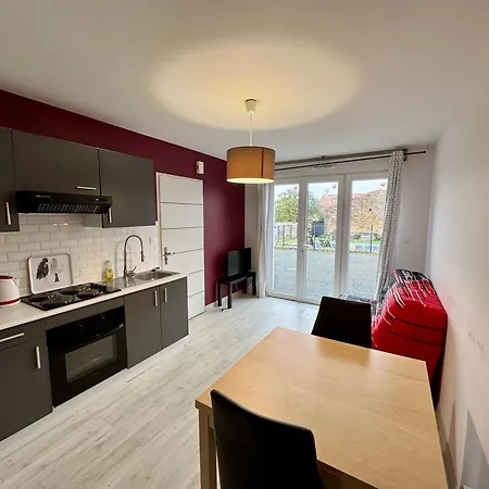 Domaine Des 5 Roses - Rose Rouge Apartman La Guierche